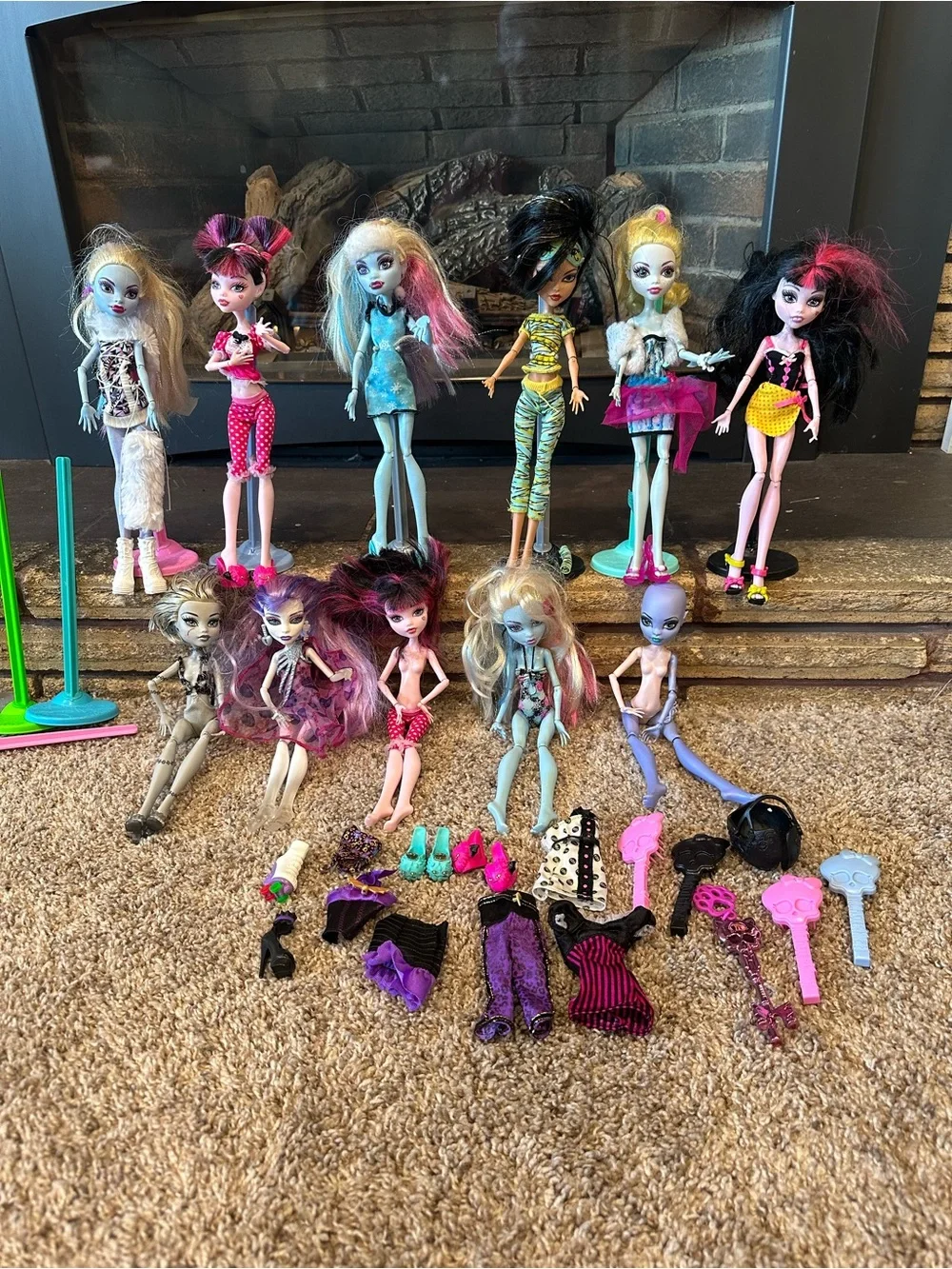 Lot of 11 Assorted Years Monster High Dolls  W Alot Of Accessories &  Stands